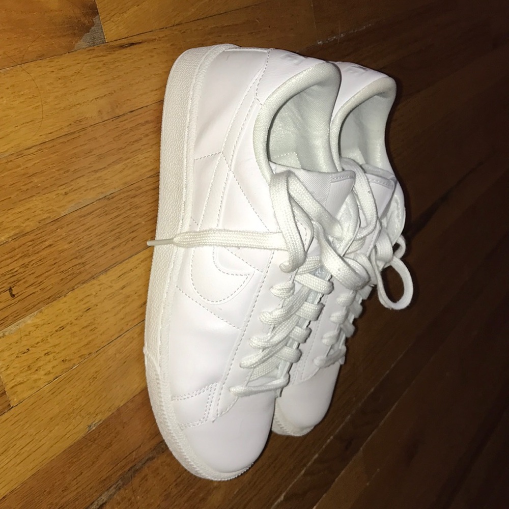 Nike classic shoes